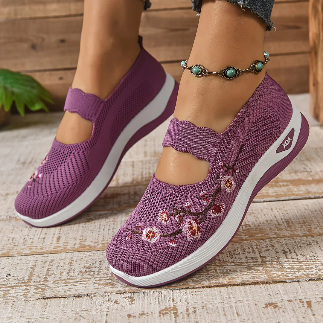 CloudPlus™ – Breathable and Ultimate Comfortable Orthopaedic Sneakers for Women
