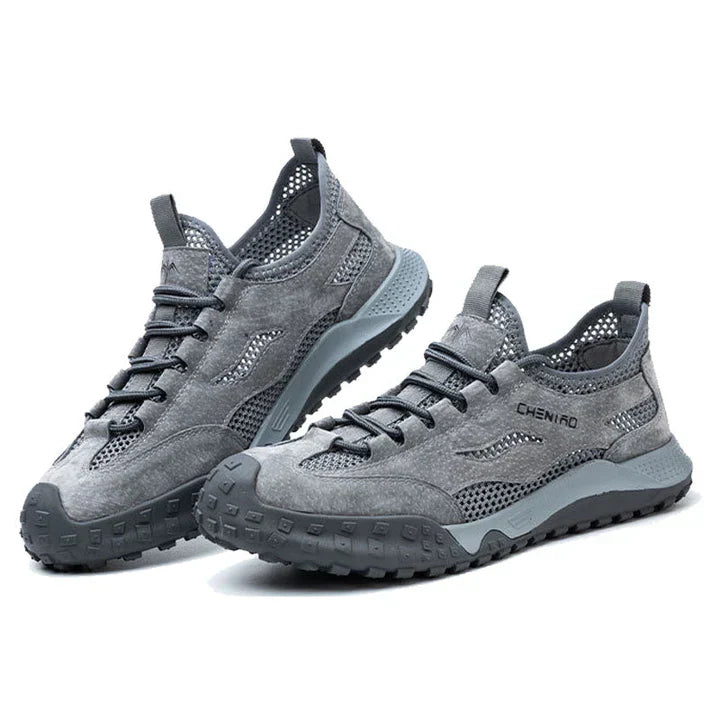 Cheniro Breathable & Non-slip Sneakers (Unisex)