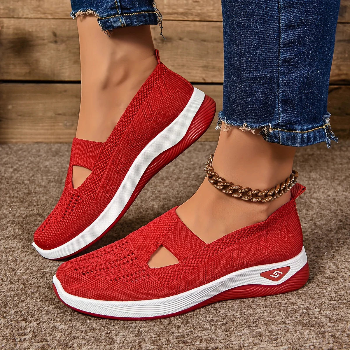 CloudWear™ – Breathable and Ultimate Comfortable Orthopaedic Sneakers for Women