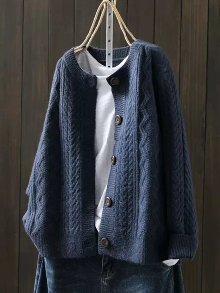 Women's Cable Knit Crew Neck Cardigan