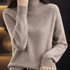 Monarch Wear™ | Convertible High-Neck Top Modulable™