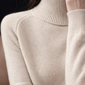 Monarch Wear™ | Convertible High-Neck Top Modulable™