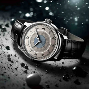 Monarch PZ® 005 – Classic Elegance & Refined Craftsmanship