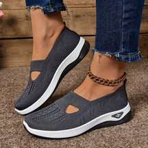 CloudWear™ – Breathable and Ultimate Comfortable Orthopaedic Sneakers for Women - [LIQUIDATION]